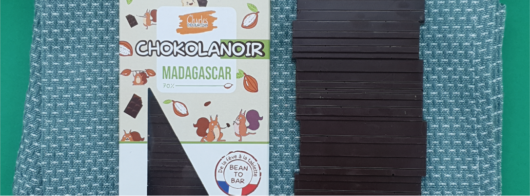 Tablettes de chocolat noir bean to bar Madagascar Charles Chocolartisan